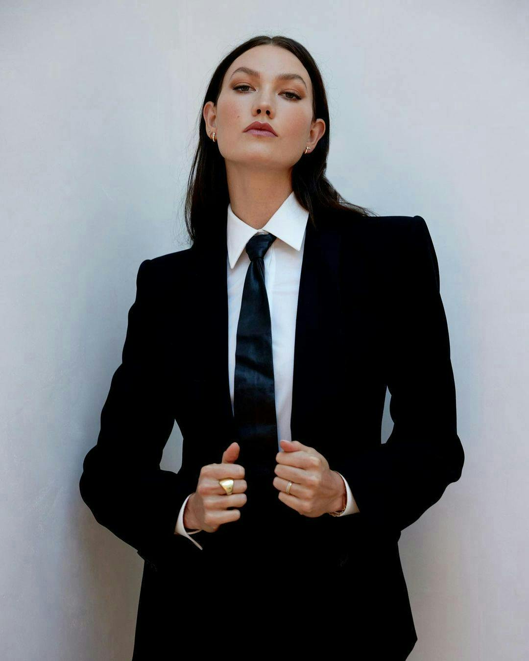 formal wear suit blazer coat jacket tie adult female person woman